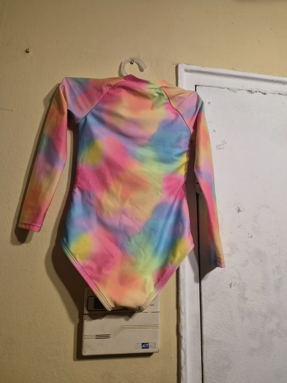 Cat & Jack Kids Long-Sleeve One-Piece Rashguard in Rainbow Pastels Size XS (4/5)